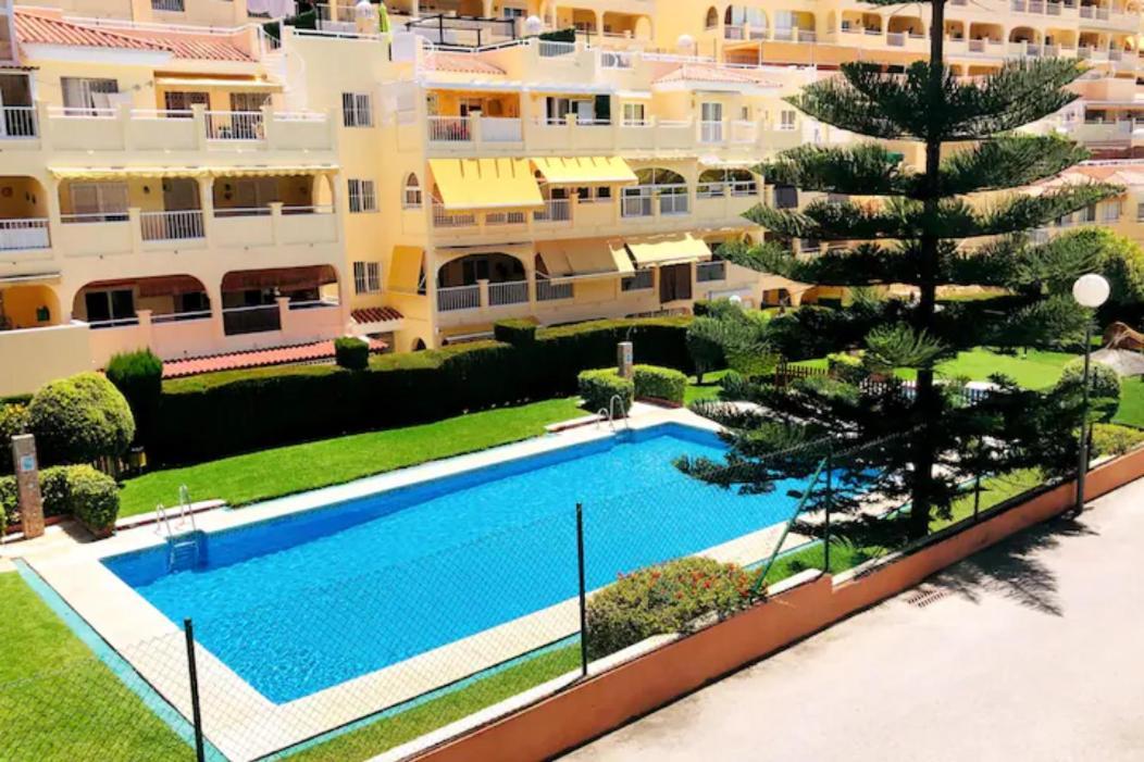 Appartement Piso En Zona Tranquila De - Torrequebrada Golf à Benalmádena Extérieur photo