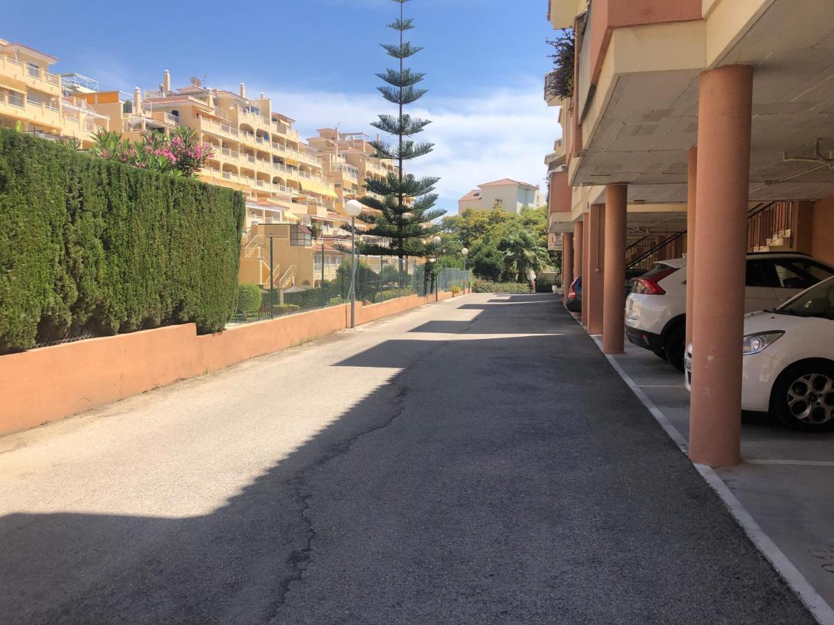 Appartement Piso En Zona Tranquila De - Torrequebrada Golf à Benalmádena Extérieur photo